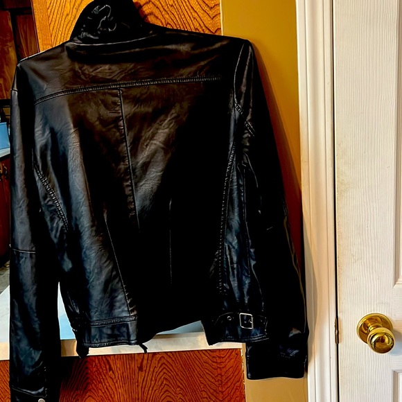 Medium women black jacket - Picture 2 of 2